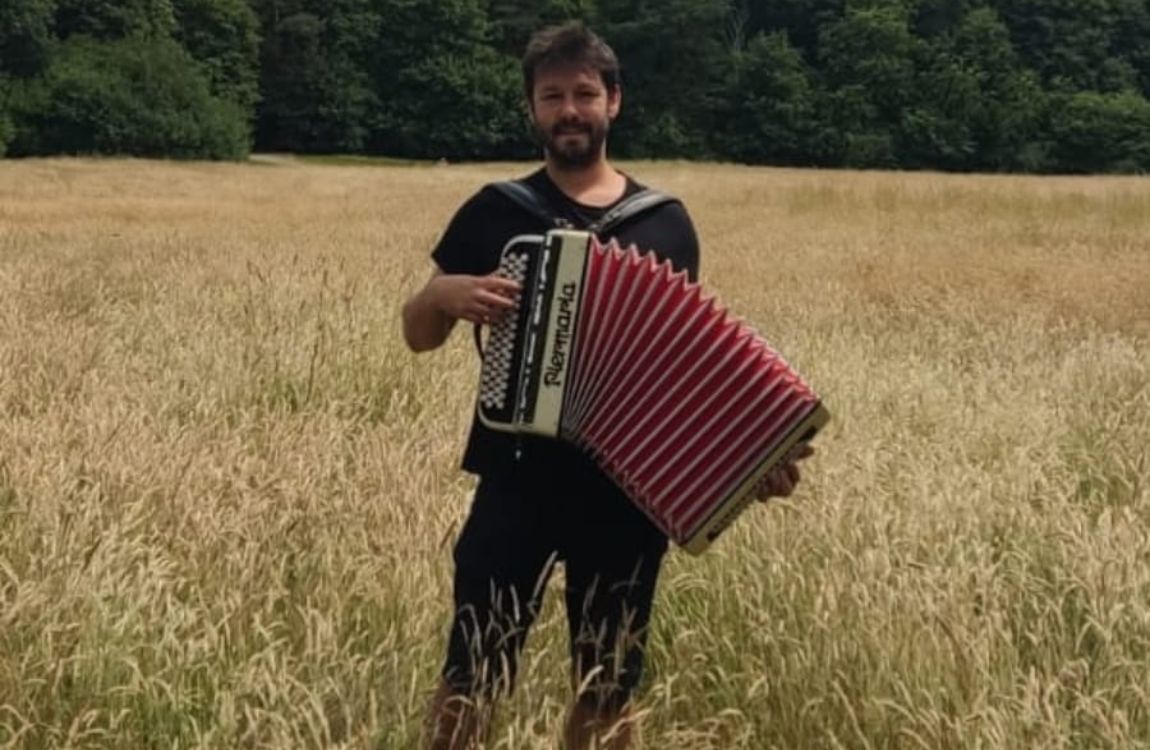 Leirana Música’l País de Nel Villanueva Folclor de Raigañu